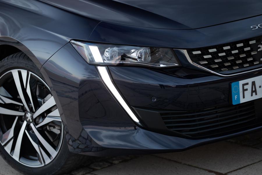 Детали экстерьера Peugeot 508 SW GT 2018 года  (WW) (фото 33 из 42)